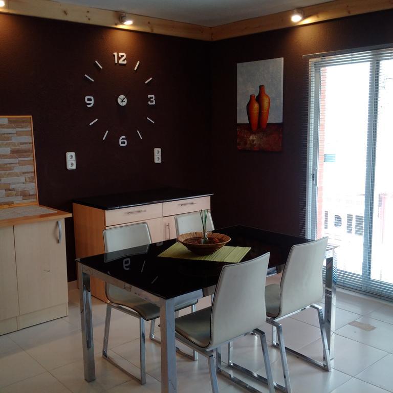 Hostal Residencia Celma Sant Carlos de la Ràpita Extérieur photo