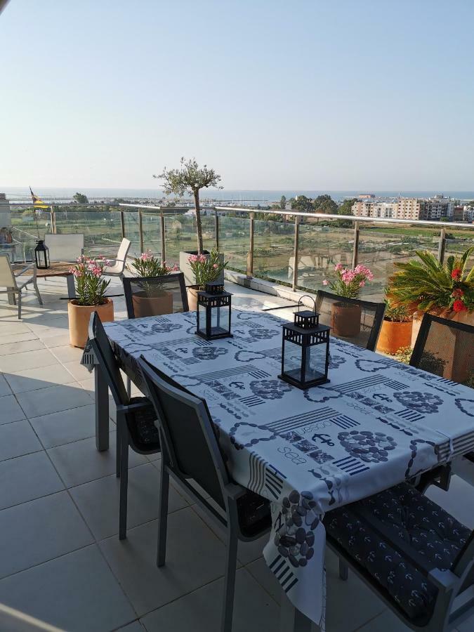 Hostal Residencia Celma Sant Carlos de la Ràpita Extérieur photo